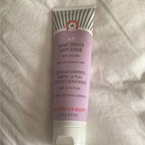 First Aid Beauty KP Bump Eraser Exfoliating Body Scrub,‎ with 10% AHA Sensitive